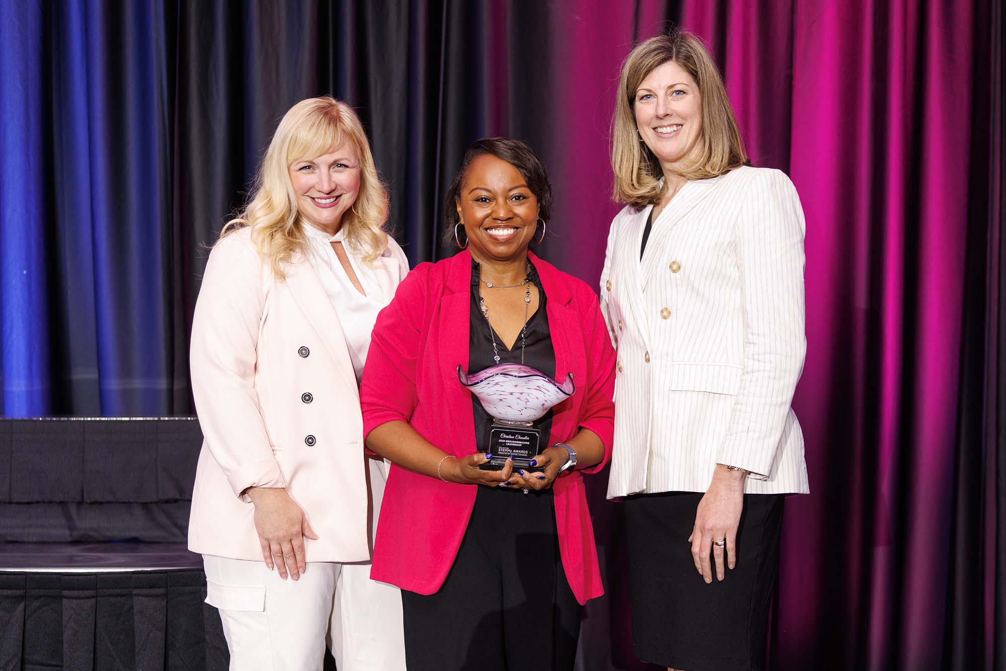 0066-2025-STEMMy-Awards